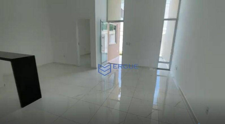 Imagem Casa com 3 Quartos à Venda, 180 m² em Parque Havaí - Eusébio Imagem Casa com 3 Quartos à Venda, 180 m² em Parque Havaí - Eusébio