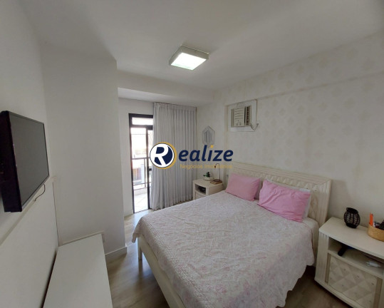 Imagem Imóvel com 3 Quartos à Venda, 180 m² em Centro - Guarapari Imagem Imóvel com 3 Quartos à Venda, 180 m² em Centro - Guarapari