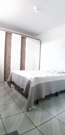 Imagem Sobrado com 5 Quartos à Venda, 216 m² em Pé De Plátano - Santa Maria