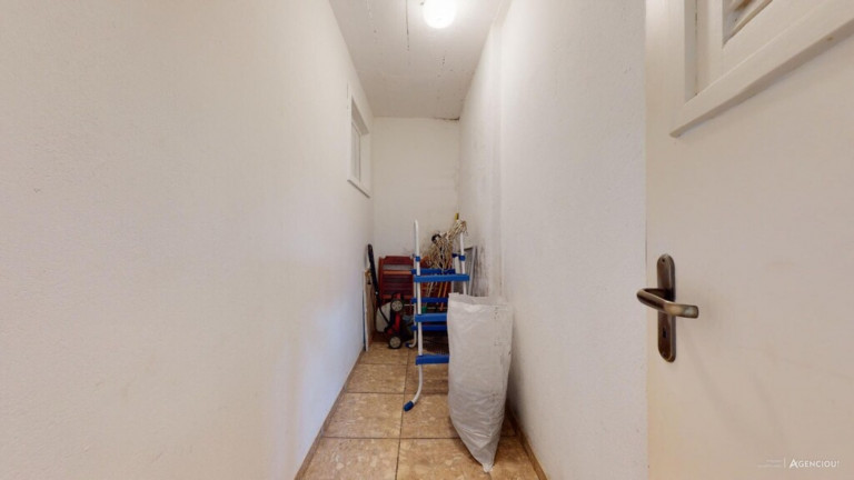 Imagem Imóvel com 3 Quartos à Venda, 244 m² em Glória - Porto Alegre Imagem Imóvel com 3 Quartos à Venda, 244 m² em Glória - Porto Alegre