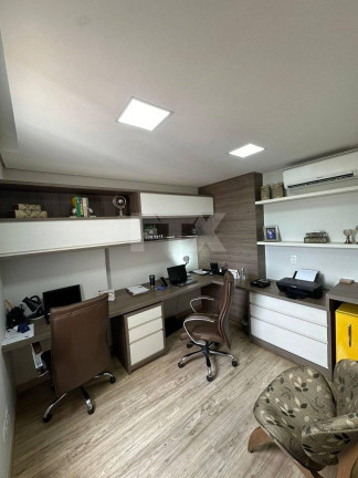 Imagem Cobertura com 4 Quartos à Venda, 220 m² em Monte Castelo - Campo Grande