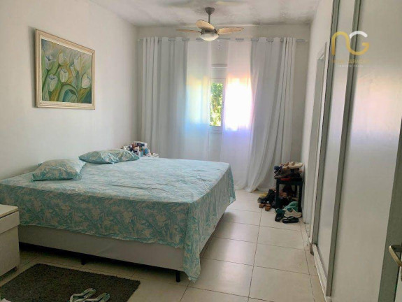 Imagem Sobrado com 3 Quartos à Venda, 300 m² em Canto Do Forte - Praia Grande Imagem Sobrado com 3 Quartos à Venda, 300 m² em Canto Do Forte - Praia Grande