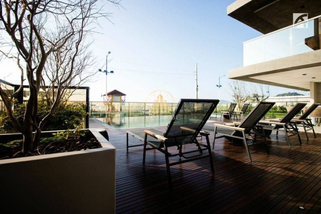 Imagem Apartamento com 3 Quartos à Venda, 172 m² em Itajaí Imagem Apartamento com 3 Quartos à Venda, 172 m² em Itajaí
