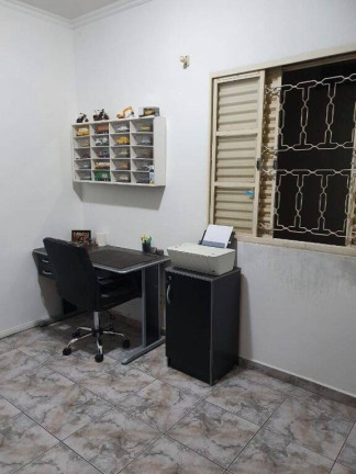 Imagem Sobrado com 3 Quartos à Venda, 144 m² em Vila São José - Taubaté