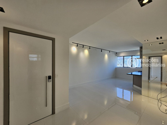 Imagem Apartamento com 2 Quartos à Venda, 73 m² em Savassi - Belo Horizonte Imagem Apartamento com 2 Quartos à Venda, 73 m² em Savassi - Belo Horizonte