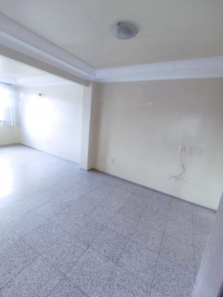 Imagem Apartamento com 2 Quartos à Venda,  em Centro - Sobral