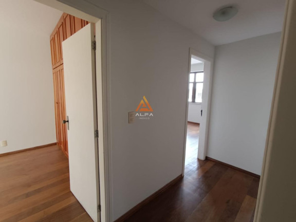 Imagem Apartamento com 3 Quartos à Venda, 203 m²