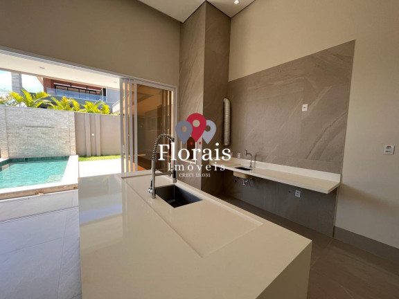 Imagem Casa com 4 Quartos à Venda, 477 m² em Condomínio Florais Itália - Cuiabá