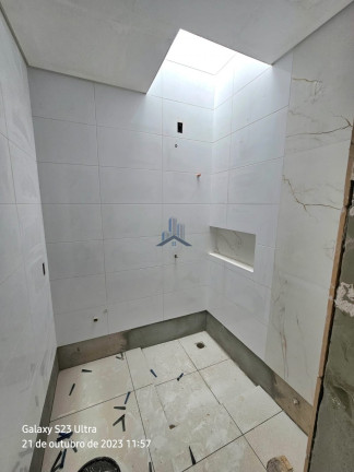 Imagem Sobrado com 3 Quartos à Venda, 97 m² em Morro Do Meio - Joinville