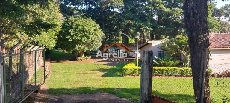 Imagem Imóvel com 2 Quartos à Venda, 374 m² em Pederneiras - Mogi Mirim Imagem Imóvel com 2 Quartos à Venda, 374 m² em Pederneiras - Mogi Mirim