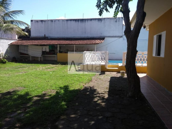 Imóvel com 6 Quartos à Venda, 750 m² em Suarão - Itanhaém