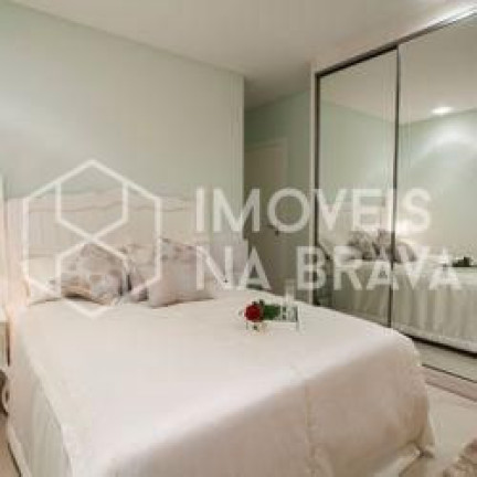 Imagem Apartamento com 3 Quartos à Venda, 128 m² em Centro - Balneário Camboriú Imagem Apartamento com 3 Quartos à Venda, 128 m² em Centro - Balneário Camboriú