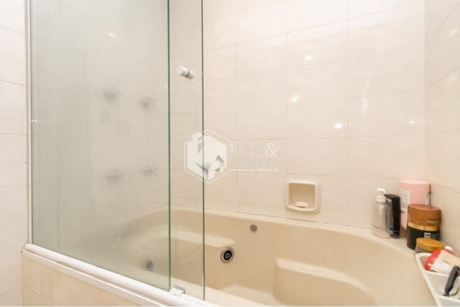Imagem Apartamento com 3 Quartos à Venda, 126 m² em Moema - São Paulo Imagem Apartamento com 3 Quartos à Venda, 126 m² em Moema - São Paulo