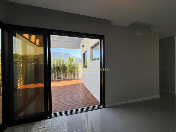 Imagem Casa com 3 Quartos à Venda, 180 m² em Pedra Branca - Palhoça
