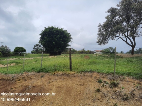 Imagem Imóvel com 1 Quarto à Venda, 10.400 m² em Faxinal - Angatuba Imagem Imóvel com 1 Quarto à Venda, 10.400 m² em Faxinal - Angatuba