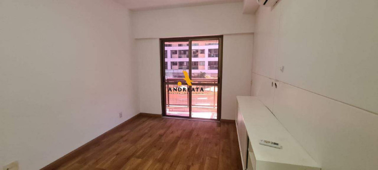 Imagem Apartamento com 4 Quartos para Alugar, 140 m² em Barra Da Tijuca - Rio De Janeiro