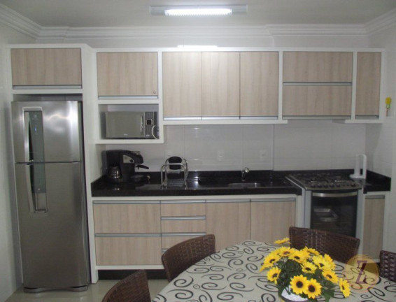 Imagem Apartamento com 2 Quartos para Temporada, 74 m² em Bombas - Bombinhas Imagem Apartamento com 2 Quartos para Temporada, 74 m² em Bombas - Bombinhas