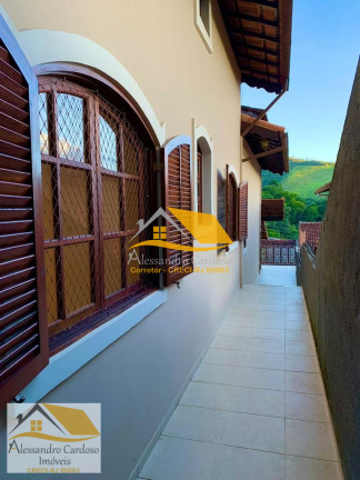Imagem Casa com 6 Quartos à Venda, 320 m² em Loteamento Sitio Jacina - Nova Friburgo
