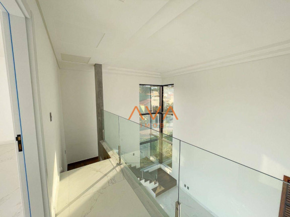 Imagem Casa com 3 Quartos à Venda, 212 m² em Rio Vermelho - Florianópolis