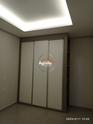Imagem Imóvel com 3 Quartos à Venda, 196 m² em Condominio Residencial Califórnia - Estiva Gerbi Imagem Imóvel com 3 Quartos à Venda, 196 m² em Condominio Residencial Califórnia - Estiva Gerbi