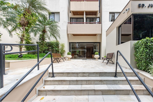 Imagem Apartamento com 2 Quartos à Venda, 57 m² em Moema - São Paulo