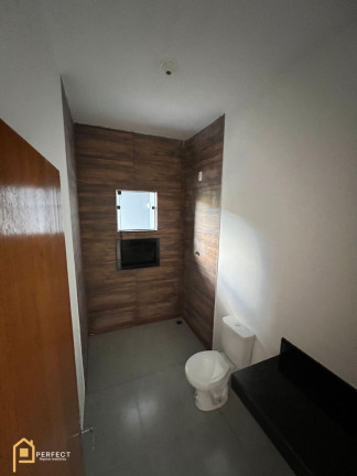 Imagem Casa com 2 Quartos à Venda,  em Residencial Estoril - Taubaté