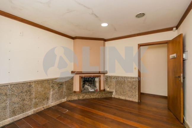 Imagem Sobrado com 5 Quartos à Venda, 365 m² em Petrópolis - Porto Alegre