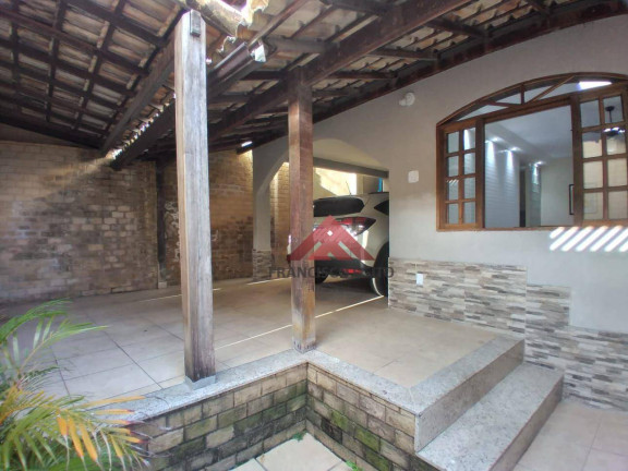 Imagem Casa com 4 Quartos à Venda, 212 m² em Brasilândia - São Gonçalo Imagem Casa com 4 Quartos à Venda, 212 m² em Brasilândia - São Gonçalo