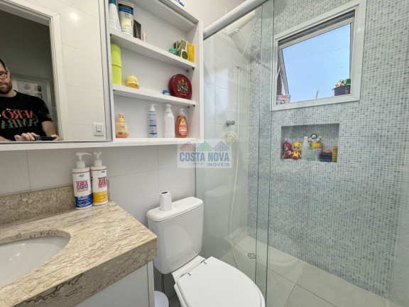 Imagem Casa com 3 Quartos à Venda, 180 m² Imagem Casa com 3 Quartos à Venda, 180 m²