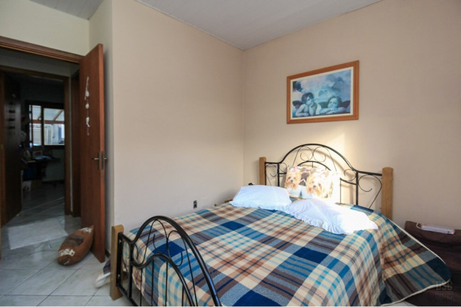 Imagem Casa com 2 Quartos à Venda, 41 m² em Hípica - Porto Alegre Imagem Casa com 2 Quartos à Venda, 41 m² em Hípica - Porto Alegre