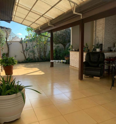 Imagem Casa de Condomínio com 3 Quartos à Venda, 315 m² em Jardim Vieira - Franca