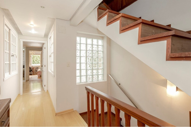 Imagem Casa com 3 Quartos à Venda, 349 m² em Chácara Das Pedras - Porto Alegre