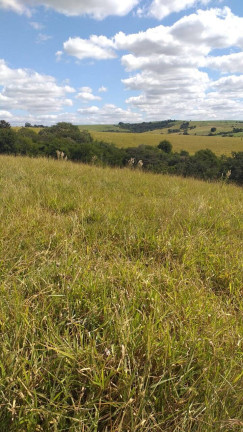 Imagem Terreno à Venda, 411 m² em Itavuvu - Sorocaba Imagem Terreno à Venda, 411 m² em Itavuvu - Sorocaba