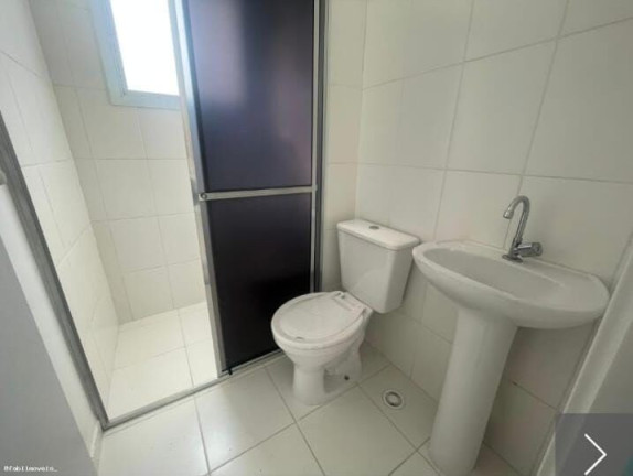 Imagem Imóvel com 1 Quarto para Alugar, 27 m² em Botujuru - Mogi Das Cruzes