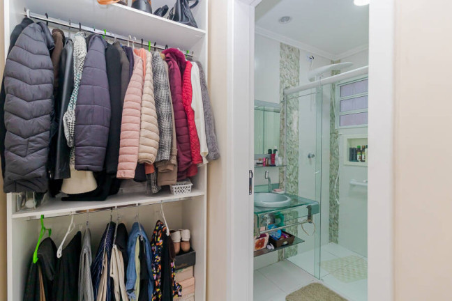 Imagem Casa com 3 Quartos à Venda, 140 m² em Guaíra - Curitiba