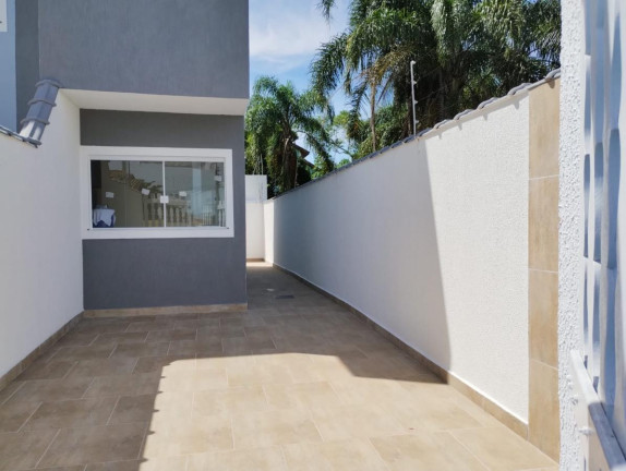 Imagem Casa com 2 Quartos à Venda, 51 m² em Jd. Guacira - Itanhaém