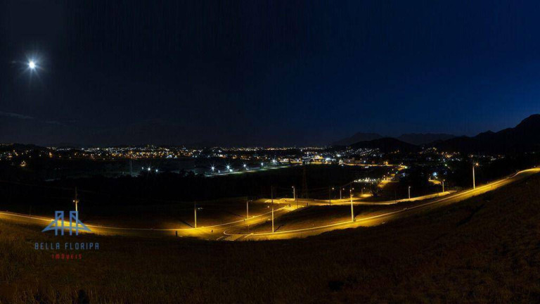 Imagem Terreno à Venda, 360 m² em Sertão Do Maruim - São José Imagem Terreno à Venda, 360 m² em Sertão Do Maruim - São José