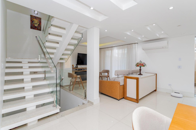 Imagem Casa de Condomínio com 4 Quartos à Venda, 270 m² em Campo Comprido - Curitiba