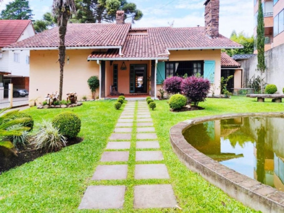 Casa com 4 Quartos à Venda, 320 m² em Vila Suzana - Canela