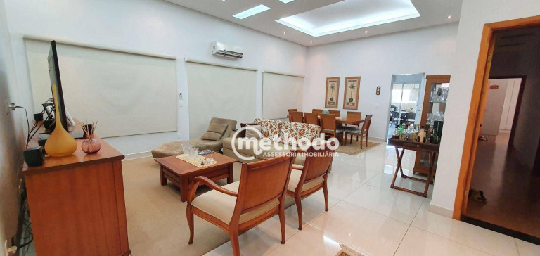 Imagem Casa com 3 Quartos à Venda, 278 m² em Parque Brasil 500 - Paulínia Imagem Casa com 3 Quartos à Venda, 278 m² em Parque Brasil 500 - Paulínia