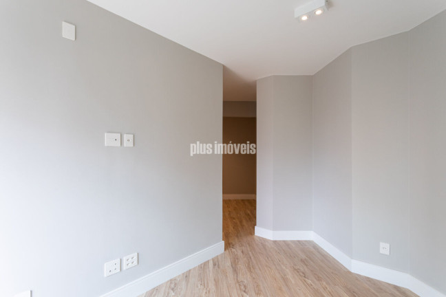 Imagem Apartamento com 4 Quartos à Venda, 155 m² em Moema - São Paulo Imagem Apartamento com 4 Quartos à Venda, 155 m² em Moema - São Paulo