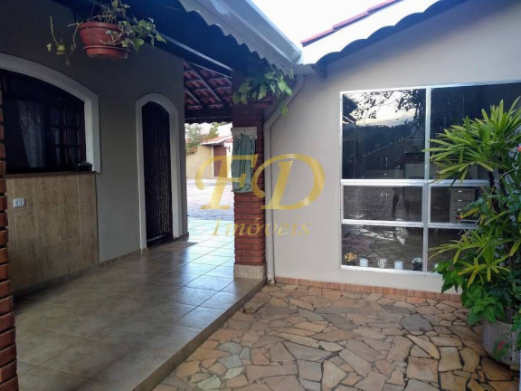 Imagem Chácara com 6 Quartos à Venda, 1.390 m² em Piracaia Imagem Chácara com 6 Quartos à Venda, 1.390 m² em Piracaia