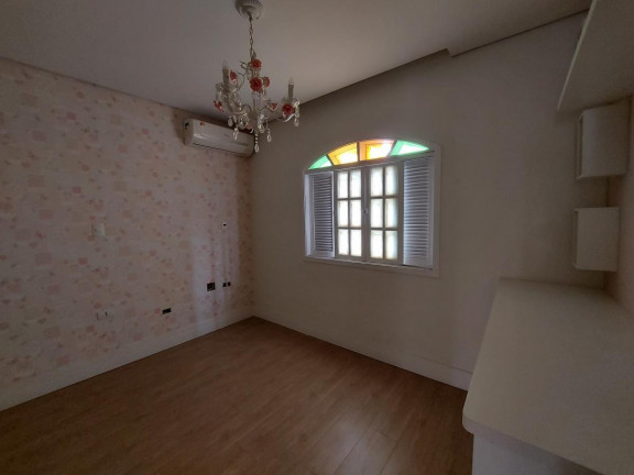 Imagem Casa com 3 Quartos à Venda, 160 m² em Guilhermina - Praia Grande Imagem Casa com 3 Quartos à Venda, 160 m² em Guilhermina - Praia Grande