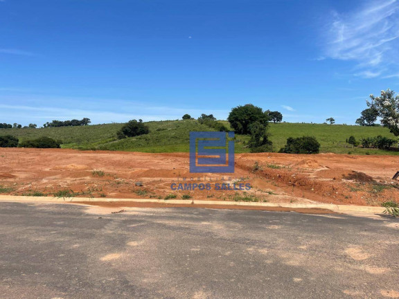 Terreno à Venda, 416 m² em Lavras De Cima - Socorro