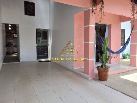 Imagem Casa com 3 Quartos à Venda, 130 m² em Centro - Barra Velha