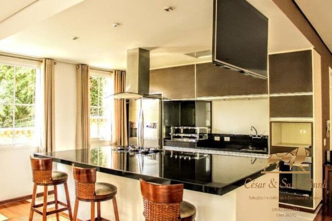 Imagem Cobertura com 5 Quartos à Venda, 492 m² em Vila Capivari - Campos Do Jordão