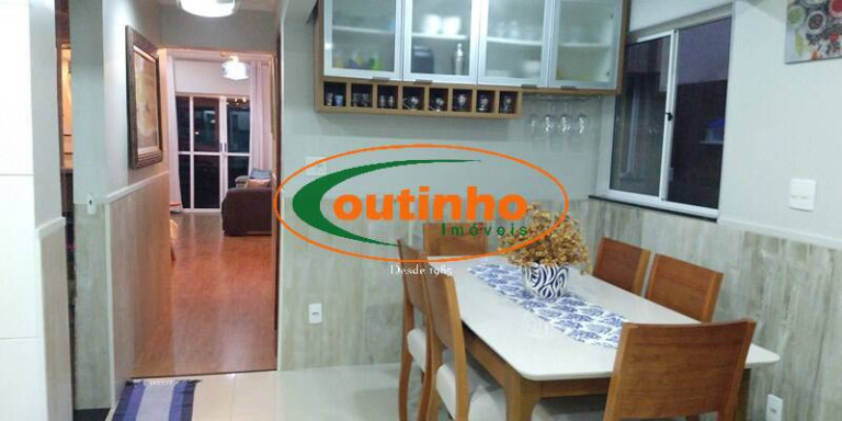 Imagem Casa de Vila com 3 Quartos à Venda, 191 m² em Tijuca - Rio De Janeiro
