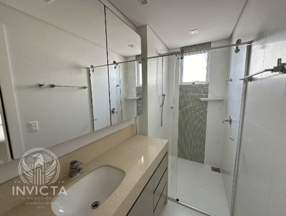 Imagem Apartamento com 3 Quartos à Venda, 132 m² em Centro - Balneário Camboriú Imagem Apartamento com 3 Quartos à Venda, 132 m² em Centro - Balneário Camboriú