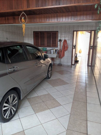 Casa com 2 Quartos à Venda, 90 m² em Vila Tupi - Praia Grande