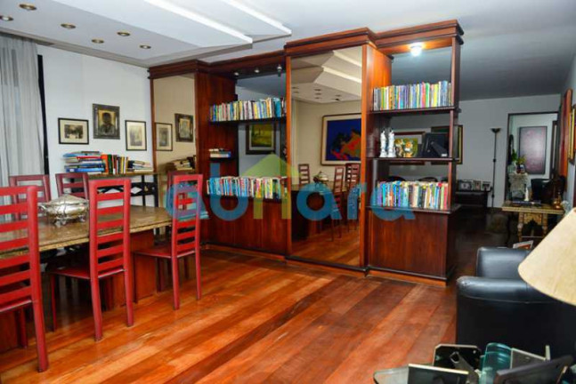 Imagem Apartamento com 4 Quartos à Venda, 198 m² em Copacabana - Rio De Janeiro Imagem Apartamento com 4 Quartos à Venda, 198 m² em Copacabana - Rio De Janeiro